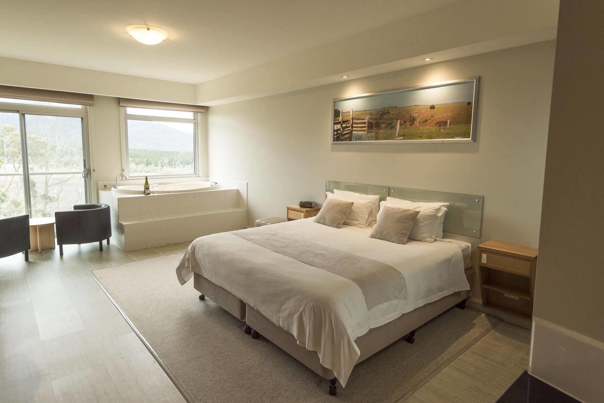 Macedon Ranges Hotel & Spa Bagian luar foto