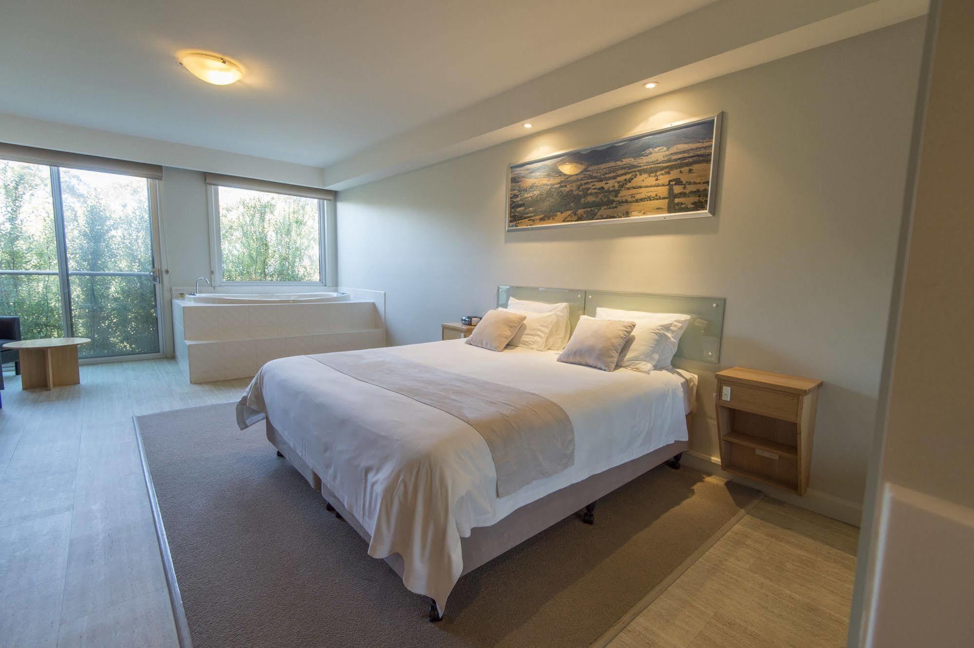 Macedon Ranges Hotel & Spa Bagian luar foto