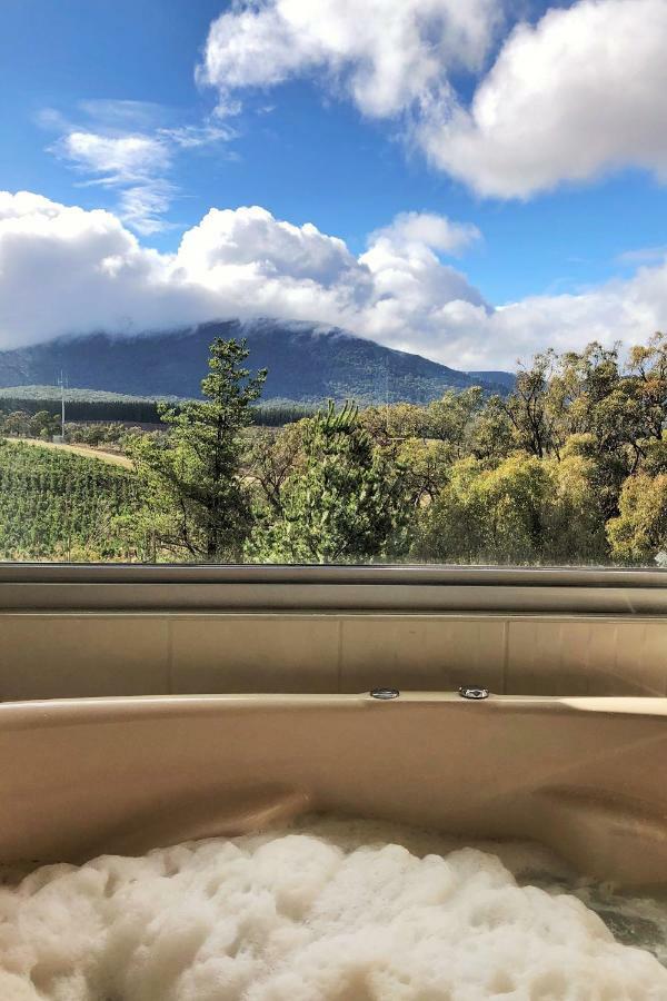 Macedon Ranges Hotel & Spa Bagian luar foto